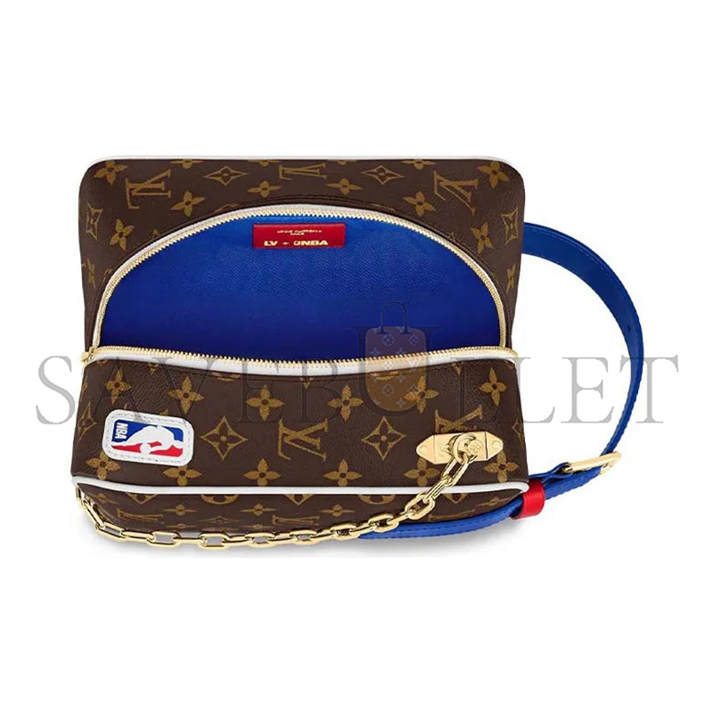 LOUIS VUITTON × NBA CLOAKROOM DROP KIT M45588 (24*15*15cm)